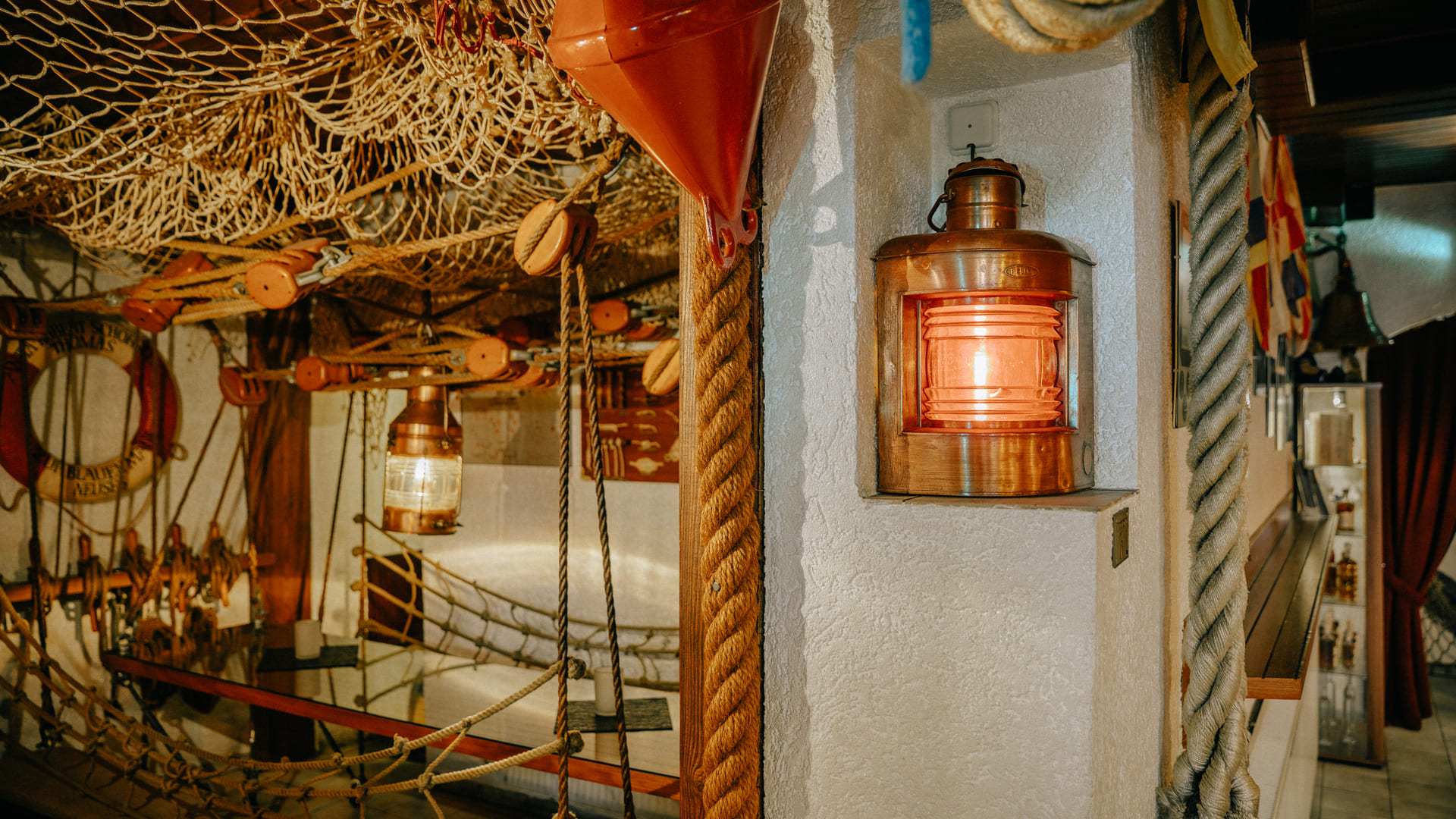 Blaue Maus Restaurant Claus Riegl